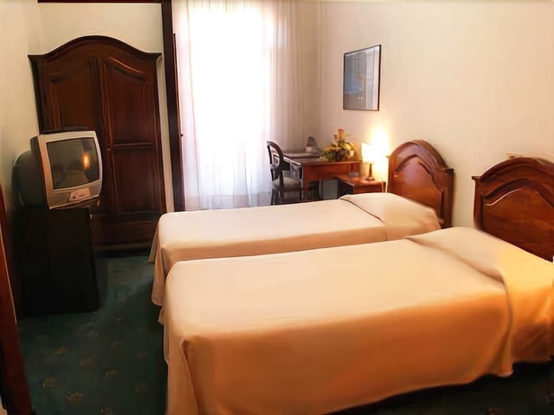 Imagen de la habitación del Hotel Albergo Sanlorenzo. Foto 6