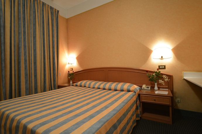 Imagen de la habitación del Hotel Albergo Santa Maria. Foto 5