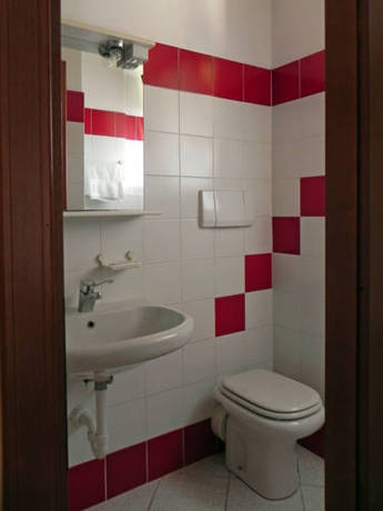 Imagen de la habitación del Hotel Albergo Sant'anna. Foto 3