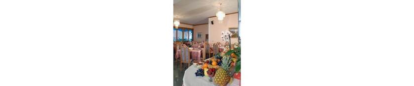 Imagen del bar/restaurante del Hotel Albergo Sass Maor. Foto 21
