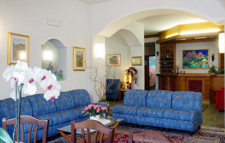 Imagen de los interiores del Hotel Albergo Sass Maor. Foto 28