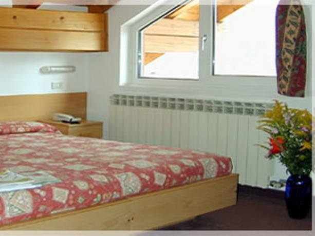 Imagen general del Hotel Albergo Sciatori. Foto 3