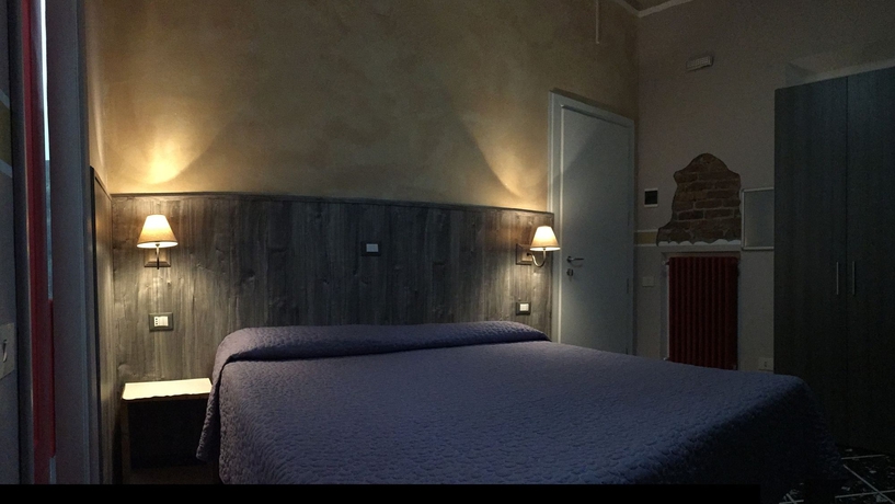 Imagen de la habitación del Hotel Albergo Serena. Foto 7