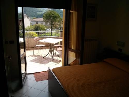 Imagen de la habitación del Hotel Albergo Shine. Foto 15