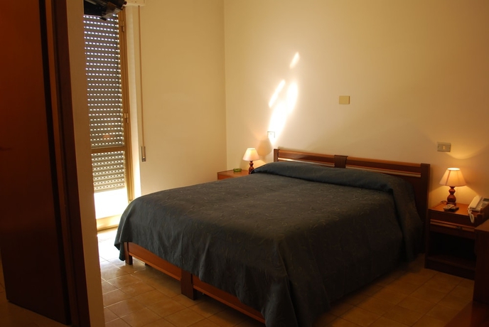 Imagen de la habitación del Hotel Albergo Smeraldo. Foto 14