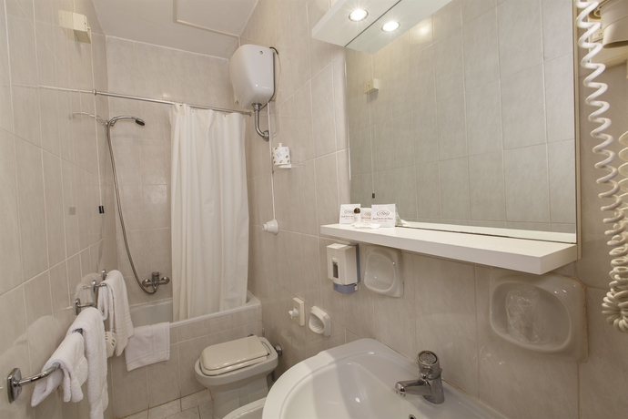 Imagen de la habitación del Hotel Albergo Stella Del Mare. Foto 5