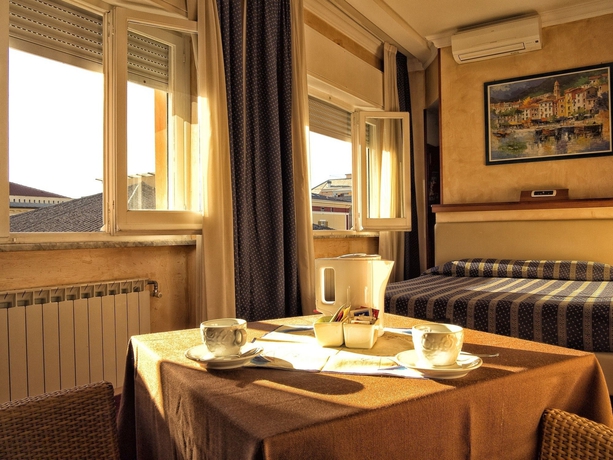 Imagen de la habitación del Hotel Albergo Stella Del Mare. Foto 11