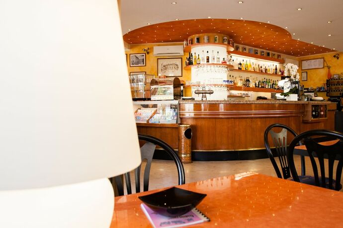 Imagen del bar/restaurante del Hotel Albergo Stella D'oro. Foto 13