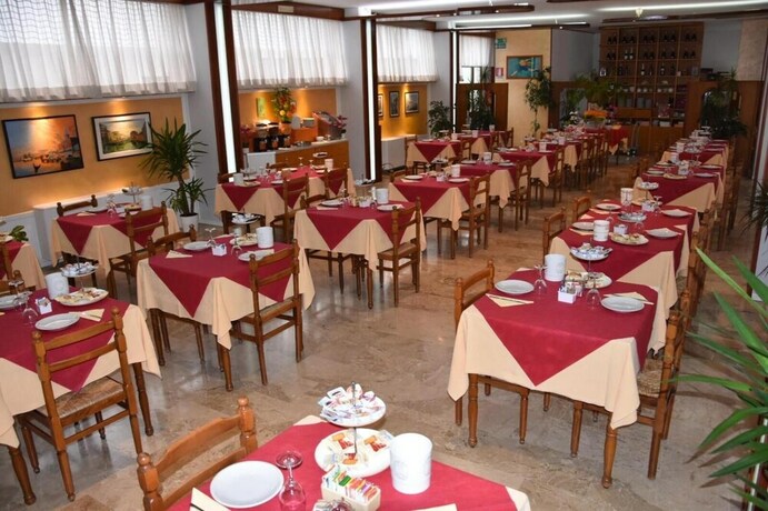 Imagen del bar/restaurante del Hotel Albergo Stella D'oro. Foto 18