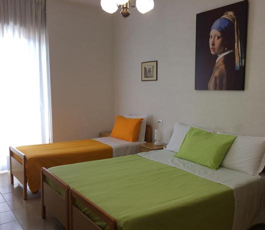 Imagen de la habitación del Hotel Albergo Stella, Tole. Foto 7