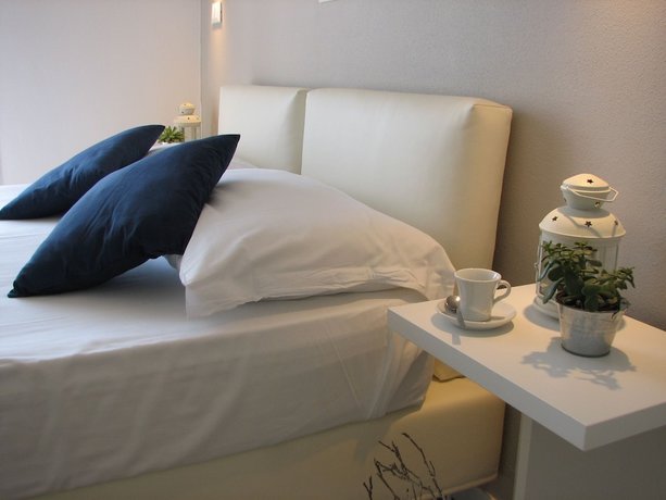 Imagen de la habitación del Hotel Albergo Stellamare. Foto 3