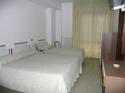 Imagen de la habitación del Hotel Albergo Tenda Verde. Foto 5