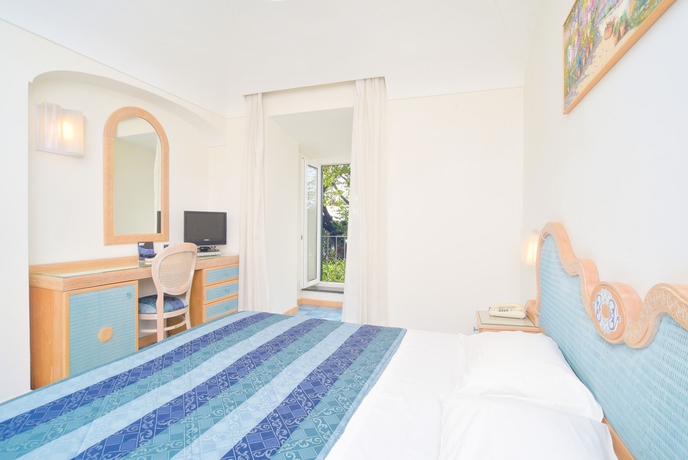 Imagen de la habitación del Hotel Albergo Terme Italia. Foto 11