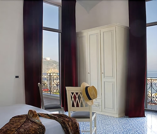 Imagen de la habitación del Hotel Albergo Terme Villa Svizzera. Foto 8