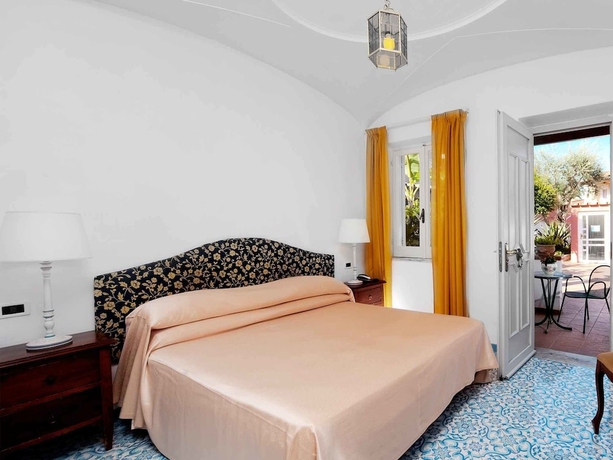 Imagen de la habitación del Hotel Albergo Terme Villa Svizzera. Foto 11