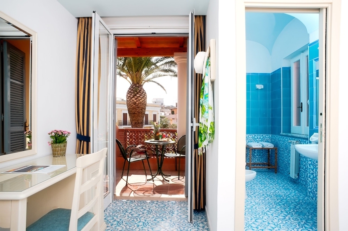 Imagen de la habitación del Hotel Albergo Terme Villa Svizzera. Foto 15