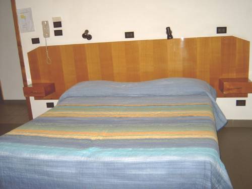 Imagen de la habitación del Hotel Albergo Tirolo. Foto 4