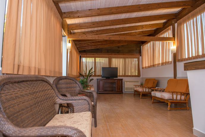 Imagen de los interiores del Hotel Albergo Torrente. Foto 18