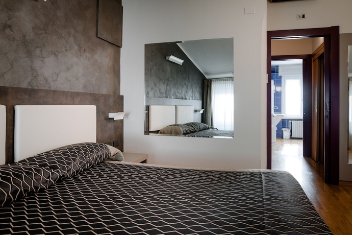 Imagen de la habitación del Hotel Albergo Trattoria Alessi. Foto 10