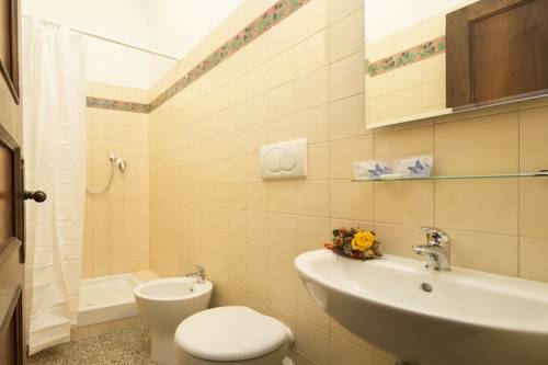 Imagen de la habitación del Hotel Albergo Tre Donzelle. Foto 6