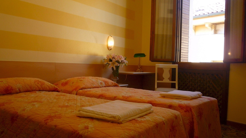 Imagen de la habitación del Hotel Albergo Trento. Foto 4