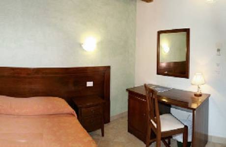 Imagen de la habitación del Hotel Albergo Vecchia Porta. Foto 3