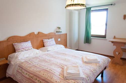Imagen de la habitación del Hotel Albergo Vezzana. Foto 5