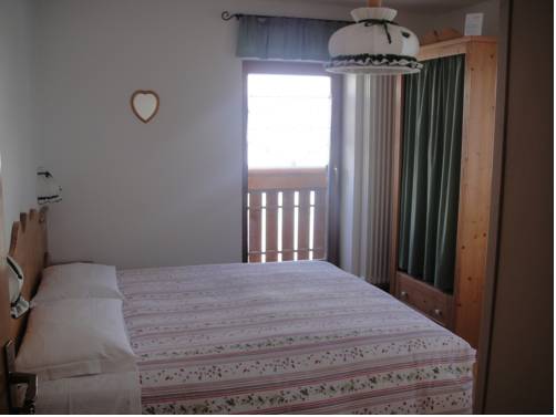 Imagen de la habitación del Hotel Albergo Vezzana. Foto 11