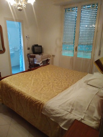 Imagen de la habitación del Hotel Albergo Villa Canapini. Foto 8