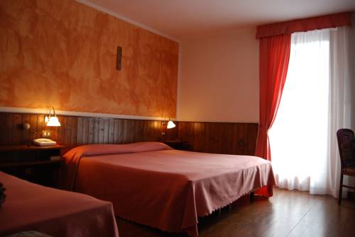 Imagen de la habitación del Hotel Albergo Villa Cristina. Foto 1