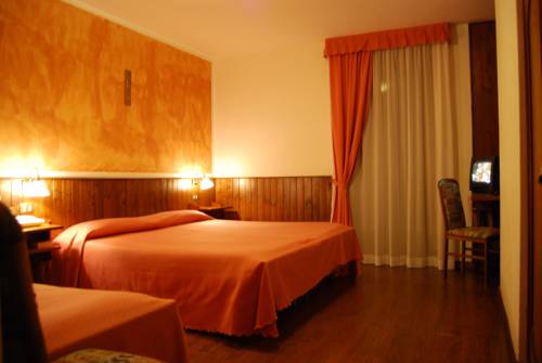 Imagen de la habitación del Hotel Albergo Villa Cristina. Foto 2