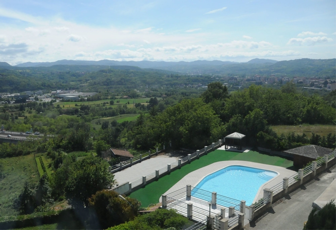 Imagen de la piscina del Hotel Albergo Villa Ester. Foto 5