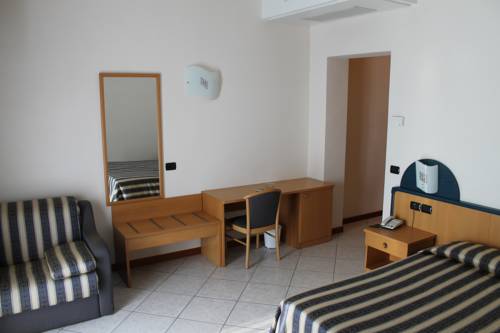 Imagen de la habitación del Hotel Albergo Villa Eva. Foto 3