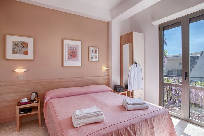 Imagen de la habitación del Hotel Albergo Villa Lucia. Foto 9