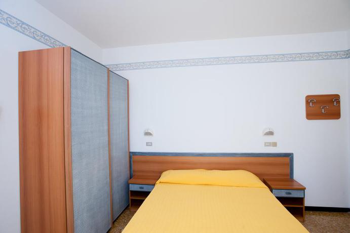 Imagen de la habitación del Hotel Albergo Villa Mauri. Foto 4