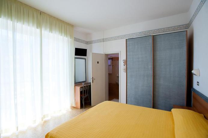 Imagen de la habitación del Hotel Albergo Villa Mauri. Foto 8