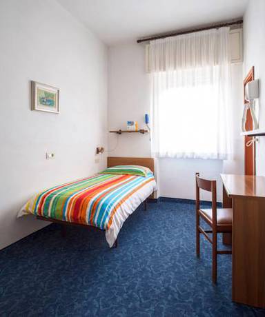 Imagen de la habitación del Hotel Albergo Villa Mimosa. Foto 2
