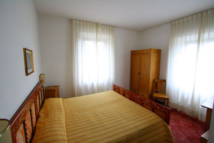 Imagen de la habitación del Hotel Albergo Villa Nencini. Foto 13