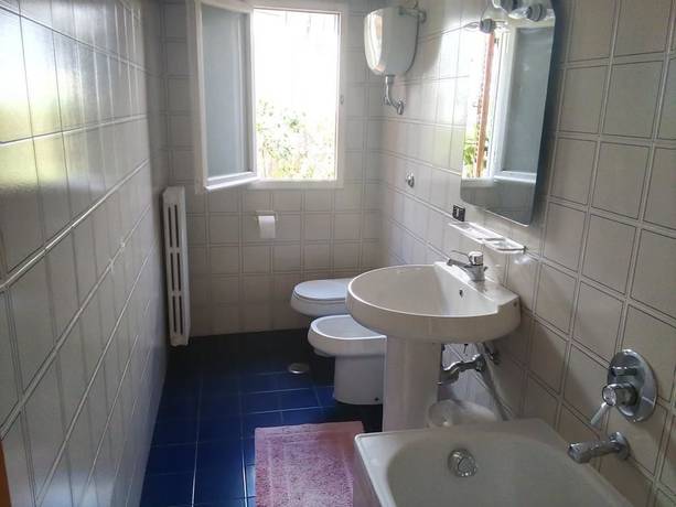 Imagen de la habitación del Hotel Albergo Villa Sorriso. Foto 5