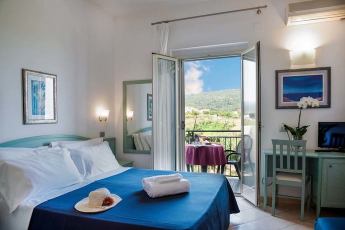 Imagen de la habitación del Hotel Albergo Villa a Mare, Peschici. Foto 9