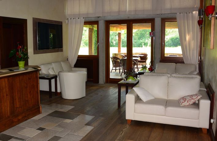 Imagen de los interiores del Hotel Albergo Vinnaeria La Baita. Foto 15