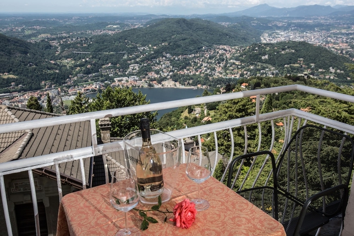 Imagen de la habitación del Hotel Albergo Vista Lago. Foto 13