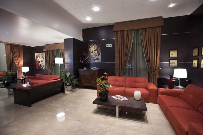 Imagen de los interiores del Hotel Albergo Vittoria, Trapani. Foto 18