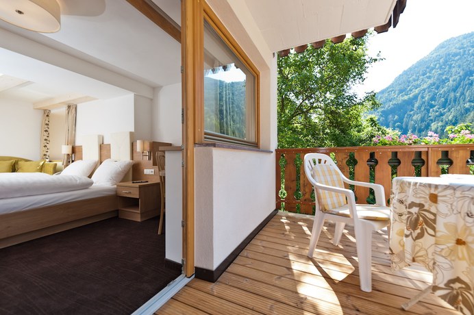 Imagen de la habitación del Hotel Albergo Zur Sonne. Foto 12