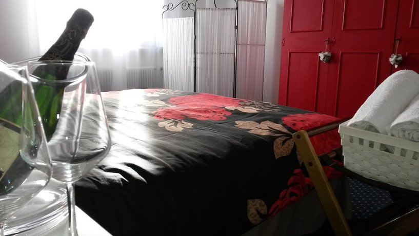 Imagen de la habitación del Hotel Albergo al Sole Zoldo Alto. Foto 12