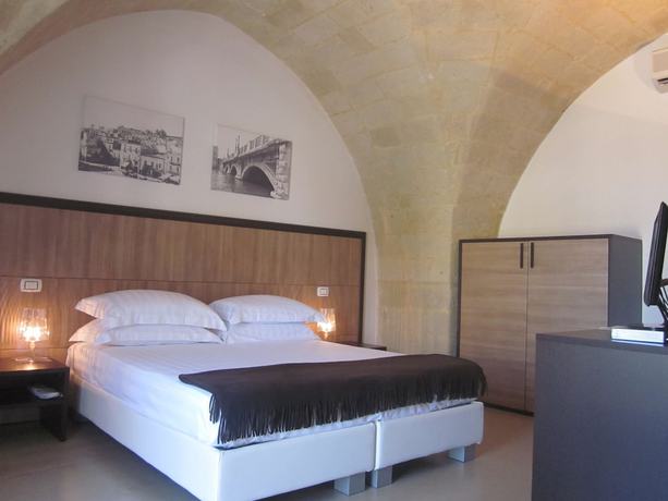 Imagen de la habitación del Hotel Albergo del Sole, Tarento. Foto 7