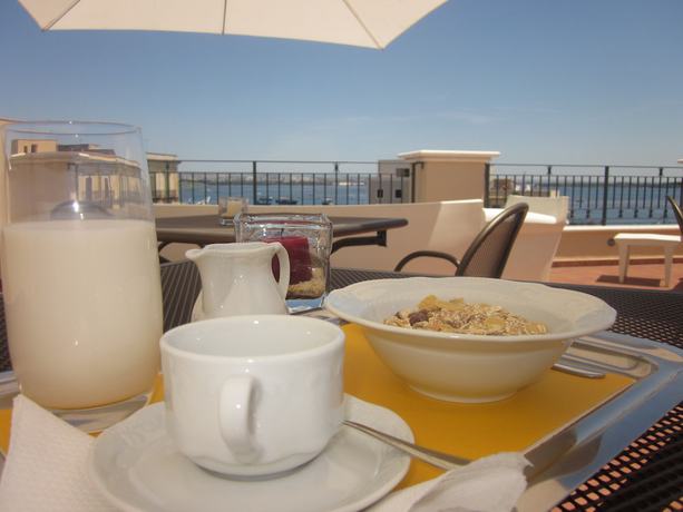 Imagen del bar/restaurante del Hotel Albergo del Sole, Tarento. Foto 5