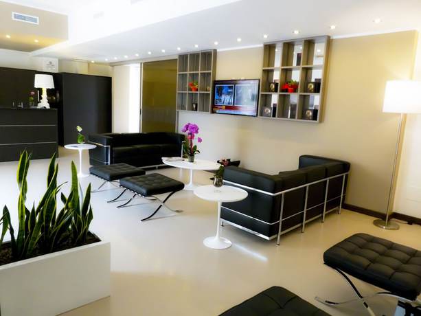Imagen de los interiores del Hotel Albergo del Sole, Tarento. Foto 20