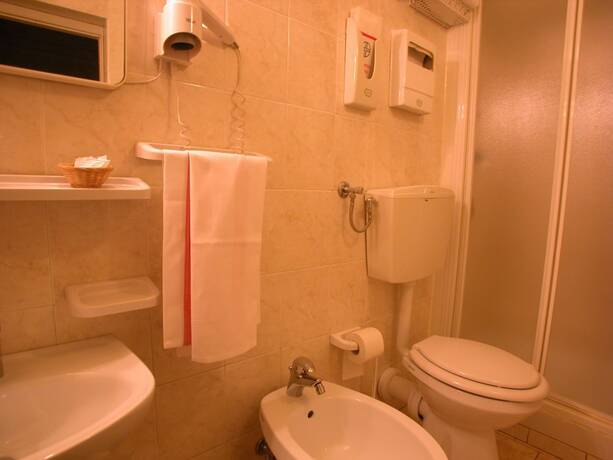 Imagen general del Hotel Albergo il Giglio, Prato. Foto 3