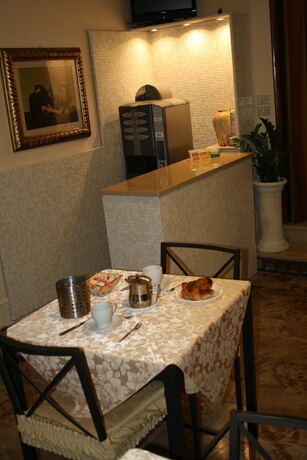 Imagen general del Hotel Albergo il Giglio, Prato. Foto 5